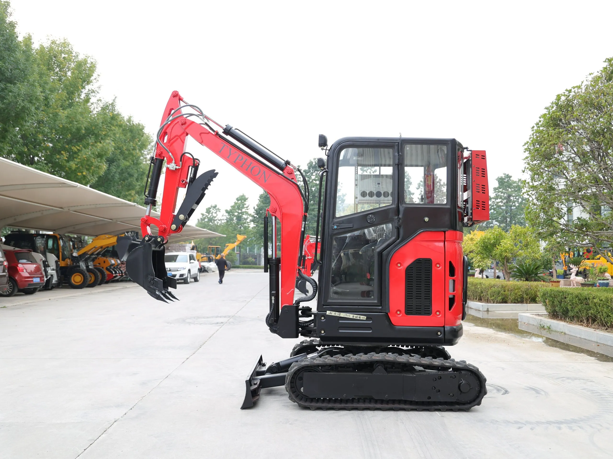 TYPHON TERROR X2 Mini Excavator